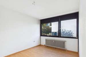 Frisch renovierte 2-Zimmer-Wohnung mit Balkon in ruhiger Lage – Ideal für Singles oder Paare! – Die vollständige Adresse der Immobilie erhältst du vom Anbieter., 70329 Rohracker, Stuttgart – Vorschaubild 9