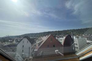 Befristet, teilmöbliert: DG-Maisonette mit 4 Zimmern, EBK, Nähe U-Bahn – Die vollständige Adresse der Immobilie erhältst du vom Anbieter., 70327 Wangen, Stuttgart – Vorschaubild 8