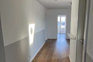 Helle, modernisierte 4-Zimmer-Dachgeschosswohnung mit Balkon und Weitblick – Königsberger Straße 7, 36039 Fulda – Vorschaubild 4