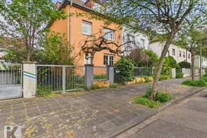Doppelhaushälfte mit viel Potenzial in attraktiver Lage von LU-Süd – Die vollständige Adresse der Immobilie erhältst du vom Anbieter., 67061 Süd, Ludwigshafen am Rhein – Vorschaubild 2