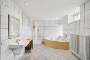 Einzigartiges Zuhause mit Pool im modernem Loft-Charakter – Die vollständige Adresse der Immobilie erhältst du vom Anbieter., 67731 Otterbach – Vorschaubild 6