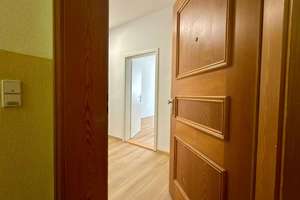ERSTBEZUG NACH RENOVIERUNG | Stilvolle 3,5-Zimmer-Altbauwohnung mit Wintergarten & neuer Einbauküche – 4315 Neustadt-Neuschönefeld, Leipzig – Vorschaubild 4