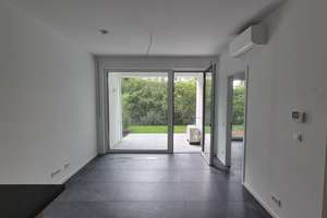 Exklusive 2-Zimmer-Wohnung mit Terrasse, Klima und Einbaukuche – 93049 Westenviertel, Regensburg – Vorschaubild 3