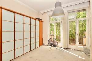 Großzügige Altbauwohnung über zwei Etagen mit Garten im Herzen Wiesbadens – Die vollständige Adresse der Immobilie erhältst du vom Anbieter., 65189 Südost, Wiesbaden – Vorschaubild 12