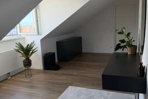 helle ,großz. 2,5-Zimmer DG-Whg. mit viel Platz für Homeoffice – Herrnstr. 28, 90763 Südliche Südstadt, Fürth – Vorschaubild 3