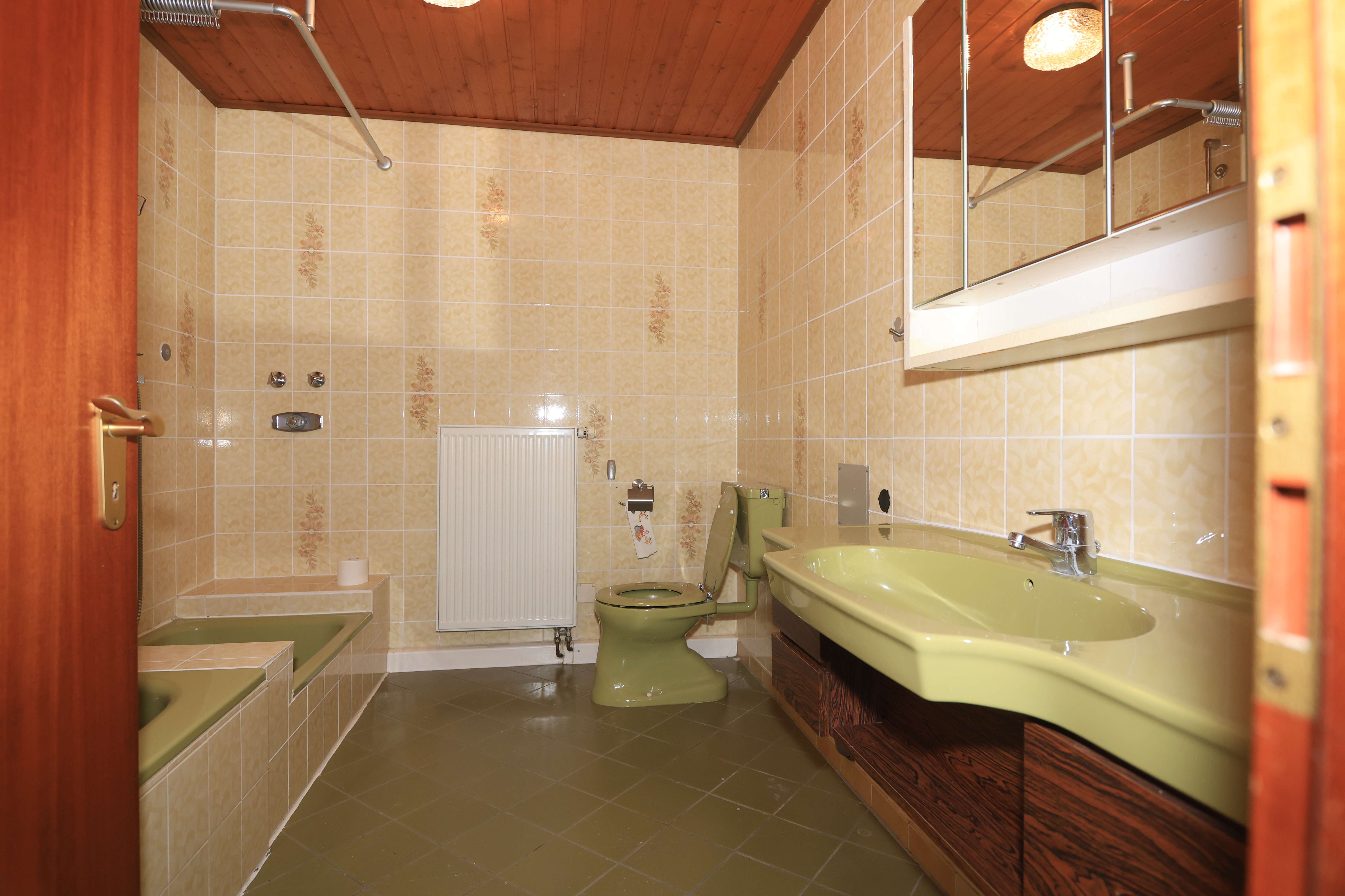 Immobilie in Rimbach - *bezugsfrei* lichtdurchflutet, offener Wohn-Essbereich und toller Schnitt - Wohnen und Arbeiten - Bild 0