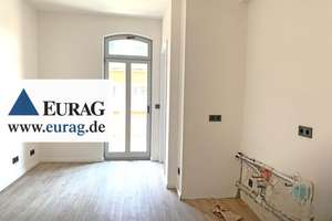 N-Steinbühl: Erstbezug! Schön & hell: 3-Zi-Whg., 1.OG (m.A.), Balkon, Einbauküche, Kühlung, Stpl.