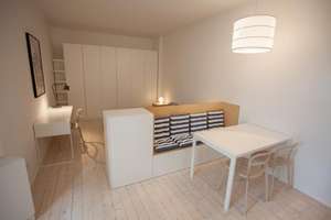 Urban Living in Prenzlauer Berg – möblierte Altbauwohnung mit Charme – Die vollständige Adresse der Immobilie erhältst du vom Anbieter., 10435 Prenzlauer Berg, Berlin – Vorschaubild 4