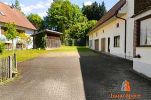IMMOSPACE *** GROßZÜGIGES EIN-  BZW ZWEIFAMILIENHAUS MIT GARTEN, XXL-GARAGEN UND STADELBEREICH *** – Augsburg (Kreis) – Vorschaubild 22