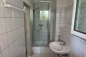 Modernes 1,5 Zimmer-Apartment mit Einbauküche und Balkon in Uni-Nähe zu vermieten – Papenburg-Privatweg 8, 39106 Magdeburg – Vorschaubild 6