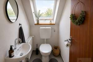 Attraktive Kapitalanlage – Vermietete 2-Zimmer-Dachgeschosswohnung mit Loggia – 79114 Haslach-Haid, Freiburg im Breisgau – Vorschaubild 6
