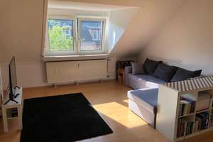 Sehr helle, sanierte Altbauwohnung mit großer Wohnküche! – 68169 Neckarstadt-West, Mannheim – Vorschaubild 4