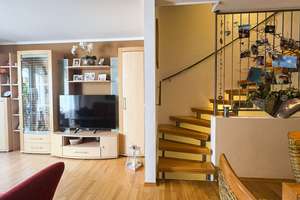 Lichtdurchflutetes Wohnjuwel m. Dachterrasse, Parkblick & direktem TG-Zugang – 93051 Kumpfmühl-Ziegetsdorf-Neuprüll, Regensburg – Vorschaubild 8