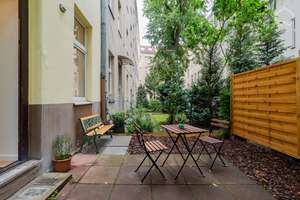 Altbauflair trifft ruhiges Wohnen – Gartenwohnung in Charlottenburg Nord – Die vollständige Adresse der Immobilie erhältst du vom Anbieter., 13629 Siemensstadt, Berlin – Vorschaubild 2