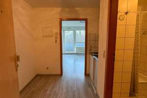Gemütliche 1-Zimmer-Wohnung in Saarbrücken – Die vollständige Adresse der Immobilie erhältst du vom Anbieter., 66132 Bischmisheim, Saarbrücken – Vorschaubild 2