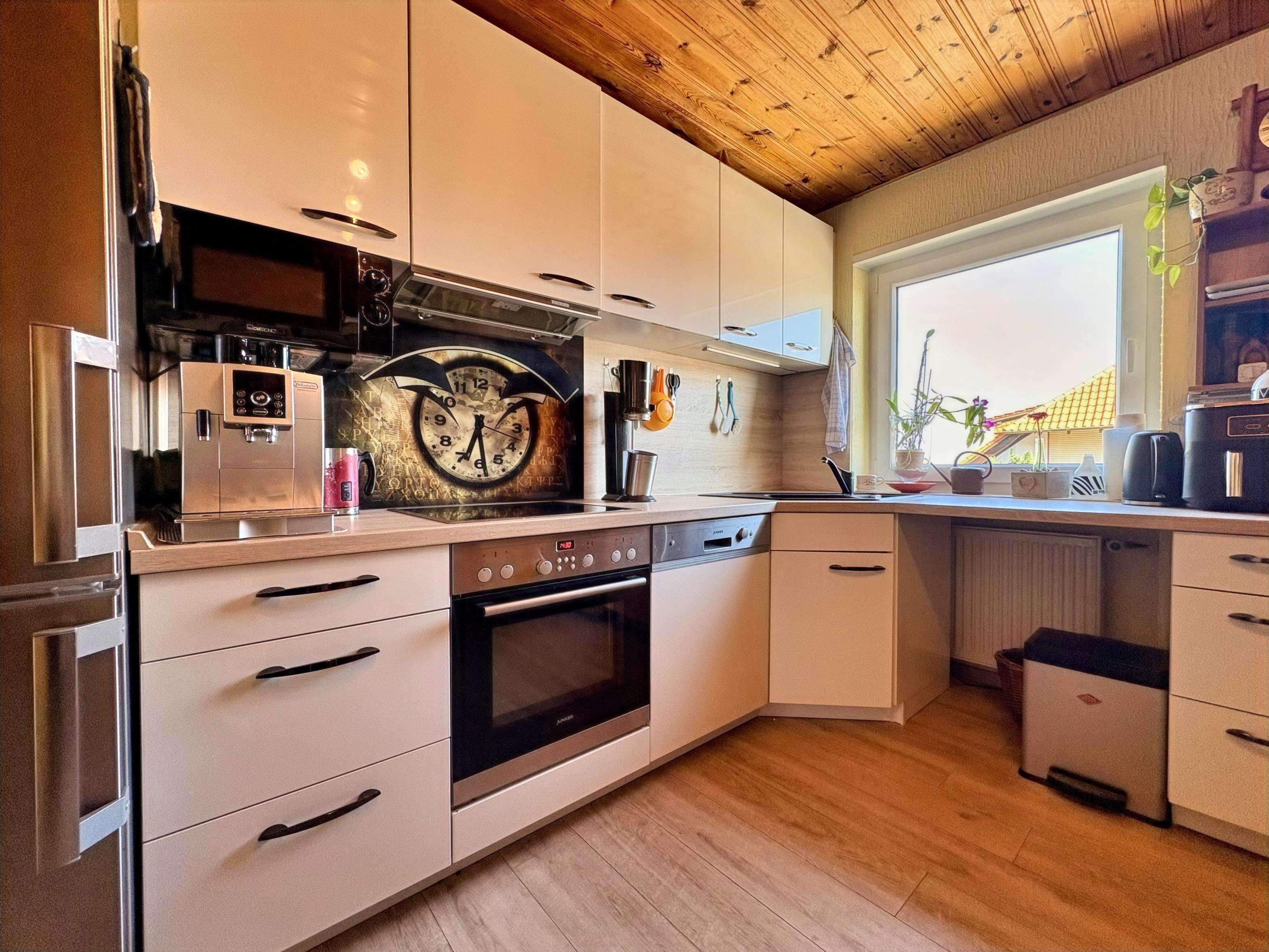 Immobilie in Maikammer - Einzigartiges Einfamilienhaus mit großzügigem Raumangebot - Bild 0