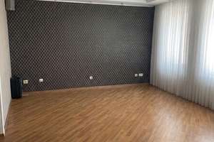 Großzügiges Wohnerlebnis in Köln 5-Zimmer-Wohnung mit spektakulärer 60 m2 XXL-Terrasse – Die vollständige Adresse der Immobilie erhältst du vom Anbieter., 51109 Neubrück, Köln – Vorschaubild 2