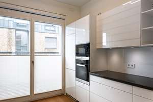 AQ - möblierte 2 Zimmer Wohnung im Herzen von Düsseldorf – Ratinger Straße 1, 40213 Altstadt, Düsseldorf – Vorschaubild 18