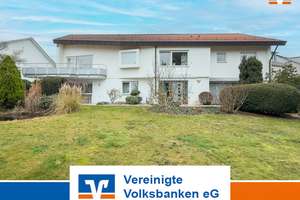 Exklusives Wohnjuwel in Böblingens Toplage Waldburg - Traumgarten und Panorama inklusive – Die vollständige Adresse der Immobilie erhältst du vom Anbieter., 71032 Böblingen – Vorschaubild 1