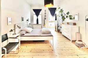 Licht, Ruhe, Rückzug und zentral – oberste Etagenwohnung,  Balkon,  Nähe Helmholzplatz – Stubbenkammerstr. 11, 10437 Prenzlauer Berg, Berlin – Vorschaubild 12