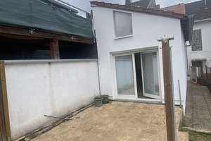 Kleines Wohnhaus mit Doppelgarage als Alternative zur Eigentumswohnung – Die vollständige Adresse der Immobilie erhältst du vom Anbieter., 66740 Saarlouis – Vorschaubild 2