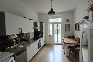 Schöne helle 2-Zimmer-Altbauwohnung im Herzen von Düsseldorf-Gerresheim – Benderstraße 37, 40625 Düsseldorf – Vorschaubild 4