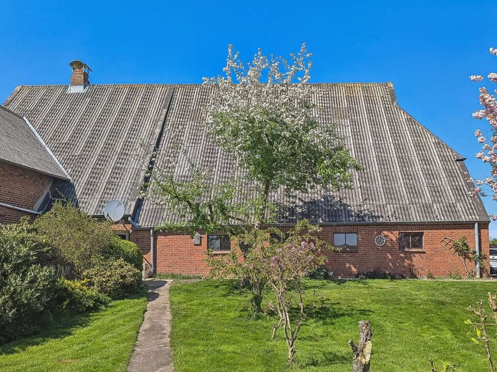 Immobilie in Ecklak - Resthof in idyllischer Alleinlage in Landscheide zwischen Wilster und Brunsbüttel - Bild 1