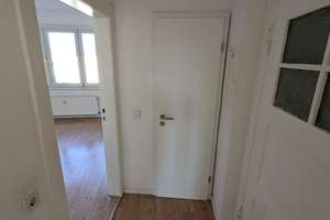 Gemütliche 2-Zimmer-Wohnung mit Einbauküche in Alt Fermersleben – Alt Fermersleben 12, 39122 Fermersleben, Magdeburg – Vorschaubild 4