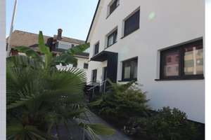***Stilvolles MFH in Rodgau - Selbsteinzug oder Vermieten - hier ist beides mögich*** – Die vollständige Adresse der Immobilie erhältst du vom Anbieter., 63110 Rodgau – Vorschaubild 17
