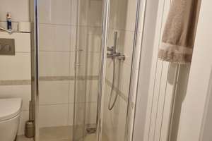 Großzügiges 7-Zimmer Haus mit Garten in Alt-Hohenschönhausen (Hohenschönhausen) – Die vollständige Adresse der Immobilie erhältst du vom Anbieter., 13053 Alt-Hohenschönhausen, Berlin – Vorschaubild 27