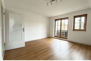 Alltagstaugliches Einfamilienhaus mit 3,5 Zimmern in München Perlach – Brockesstraße 11, 81739 Waldperlach, München – Vorschaubild 3