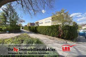 KAPITALANLEGER/AUFTEILER AUFGEPASST! 4-Fam.-Haus! Ca. 4,2% Bruttorendite! Teilungspläne genehmigt! – Die vollständige Adresse der Immobilie erhältst du vom Anbieter., 73257 Köngen – Vorschaubild 1