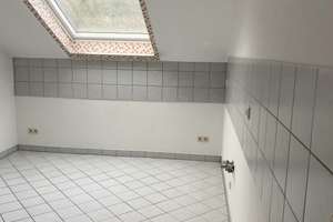 Schöne DG-Wohnung im Hansaviertel in Wuppertal – Hansastraße 20, 42109 Uellendahl-Katernberg, Wuppertal – Vorschaubild 7