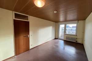PF-Sonnenhof: Bezugsfreie 2-1/2 Zi.-Wohnung mit Balkon und Garage in guter Wohnlage – Eugen-Bolz-Straße  25, 75180 Pforzheim – Vorschaubild 9