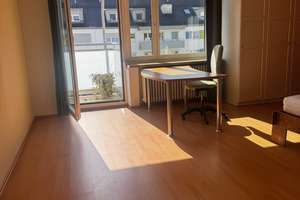 AB SOFORT - Möbliertes 1  Zimmer mit  Balkon Nahe Westpark (U-5 Westendstraße) – Westendstraße 00, 80669 Friedenheim, München – Vorschaubild 3