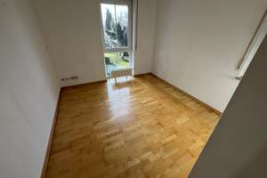 3 Zimmer Balkon 2 Bäder viel Licht viel Raum – Die vollständige Adresse der Immobilie erhältst du vom Anbieter., 70374 Oberer Schlossgarten, Stuttgart – Vorschaubild 6