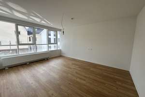 GROSSZÜGIGE 3-ZIMMERWOHNUNG (OHNE BALKON UND OHNE KELLER) – Die vollständige Adresse der Immobilie erhältst du vom Anbieter., 74078 Kirchhausen, Heilbronn – Vorschaubild 5