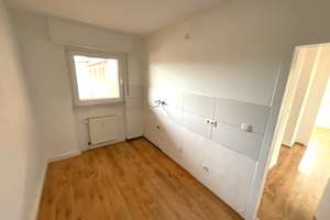 Attraktive 3-Zimmer-Wohnung mit Tageslichtbad! – Middeldorper Weg 41, 45327 Katernberg, Essen – Vorschaubild 7