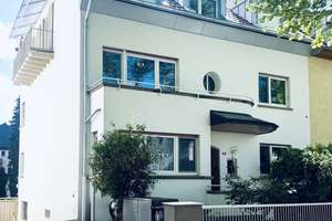 Ein Haus mit Charakter: Modernisiertes 3-Familienhaus in exzellenter Lage von Mannheim-Almenhof – Die vollständige Adresse der Immobilie erhältst du vom Anbieter., 68199 Neckarau, Mannheim – Vorschaubild 2