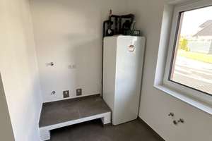 Attraktiver Neubau
Hochwertige Doppelhaushälfte in Holte – Die vollständige Adresse der Immobilie erhältst du vom Anbieter., 49774 Lähden – Vorschaubild 14