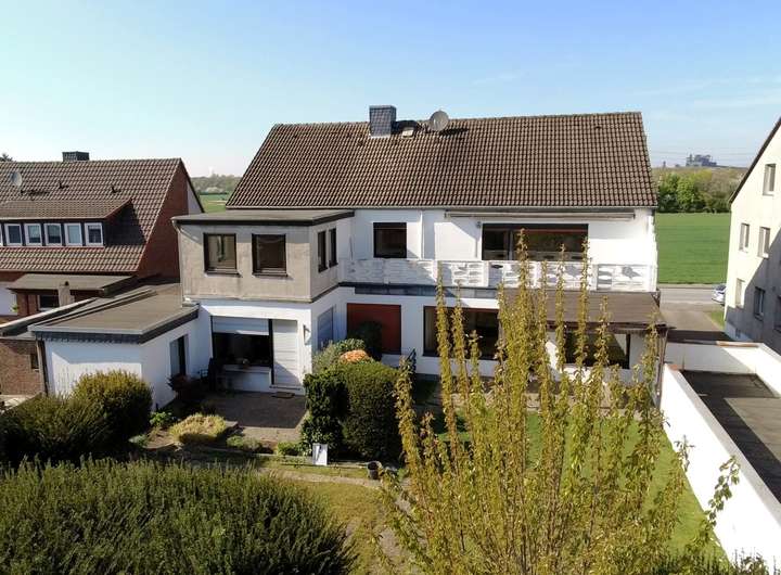 Real Estate Title Image Background