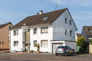 Attraktives Invest! 5-Parteienhaus in Refrath! – Die vollständige Adresse der Immobilie erhältst du vom Anbieter., 51427 Alt Refrath, Bergisch Gladbach – Vorschaubild 2