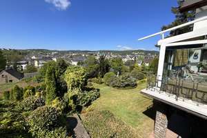 Wohnanwesen mit eigenem Parkgrundstück mit toller Aussicht über die Stadt

 – Die vollständige Adresse der Immobilie erhältst du vom Anbieter., 56727 Mayen – Vorschaubild 9