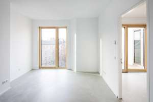 Property thumbnail 9