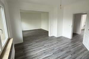 Direkt an der RÜ, da will ich wohnen! Schicke 2-Raum Wohnung mit Balkon – Rüttenscheider Straße 160, 45131 Rüttenscheid, Essen – Vorschaubild 4