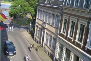Nur ein Katzensprung zum Rhein: Hübsche 2,5-Zimmerwohnung mitten in der Altstadt von Uerdingen – Die vollständige Adresse der Immobilie erhältst du vom Anbieter., 47829 Uerdingen, Krefeld – Vorschaubild 2