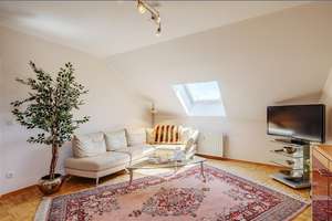 Möbliert: Schöne Dachgeschosswohnung in Perlach – Die vollständige Adresse der Immobilie erhältst du vom Anbieter., 81739 Waldperlach, München – Vorschaubild 2