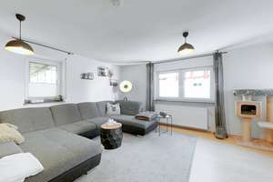 Großzügiges Einfamilienhaus mit Garten und Nebengebäude - Ideal für Familien  – Die vollständige Adresse der Immobilie erhältst du vom Anbieter., 61184 Karben – Vorschaubild 8