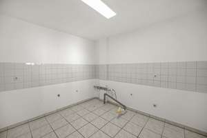3-Zimmer-Wohnung in Freiburg-Betzenhausen: Balkon, Tiefgaragenplatz, Parkett & Stadtbahn vor der Tür – 79114 Alt-Betzenhausen, Freiburg im Breisgau – Vorschaubild 20