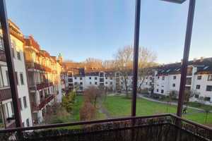 Geschmackvolle, gepflegte 2-Zimmer-Wohnung mit großem Balkon in München Untergiesing – München – Vorschaubild 2
